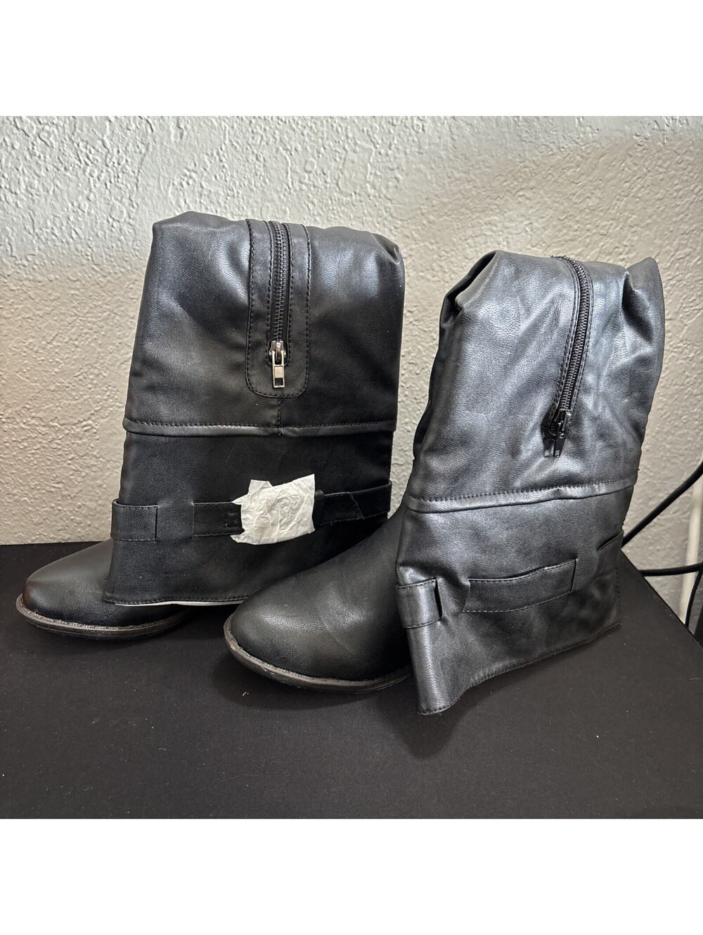 Unbranded Women's Size 7 Black Faux Leather Knee-High Size 7